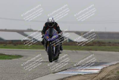 media/Nov-29-2025-TrackDaz (Sat) [[10ae2d9bce]]/C Group/Session 4 (Wheelie Bump)/